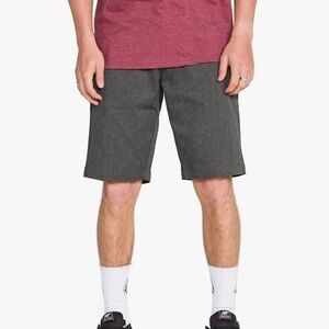 New Volcom VMONTY Shorts Size 30 NWOT
